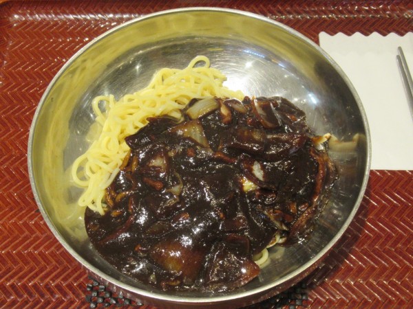 「ジャージャン麺（790円）」@呉さんのビビンバの写真