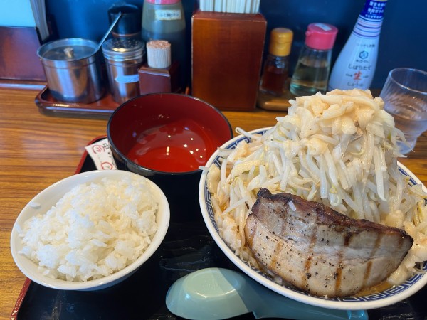 「ふじ麺味噌中盛　野菜マシ」@優勝軒 柏店の写真