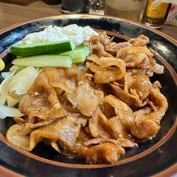 「すごい冷し中華」@立川マシマシ 栄住吉店の写真