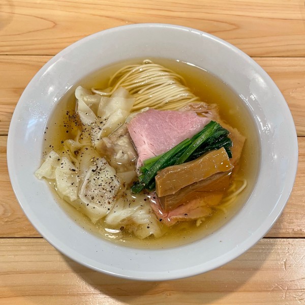 「塩雲呑中華そば-」@世田谷中華そば 祖師谷七丁目食堂の写真