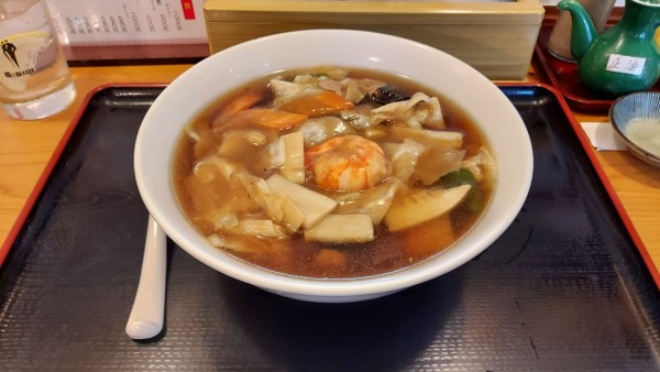 「五目らーめん（うまに）900円」@美華の写真