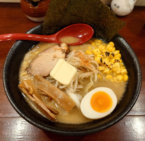「特製白味噌ラーメン(1260円)」@麺屋 元氣の写真