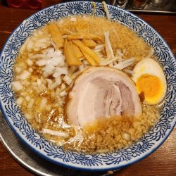 こってり背脂ラーメン