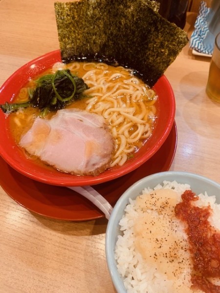 「武蔵家ラーメン（並） 800円 ご飯 120円」@吉祥寺 武蔵家 笹塚店の写真