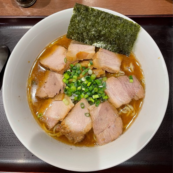 「ラーメン」@中華そば おかべの写真