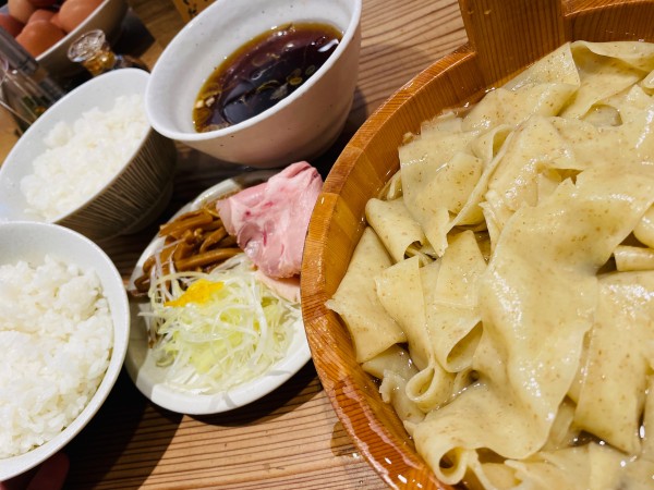 「冷製スープの平打ちざるそば 他 1,450円」@かね田の写真