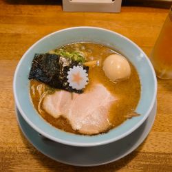 味玉濃厚魚介豚骨ラーメン