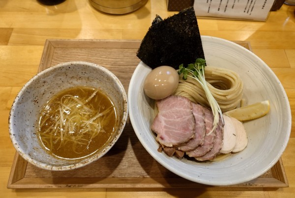 「特製鶏魚介つけ麺(1330円)」@MENYA NAKAGAWAの写真