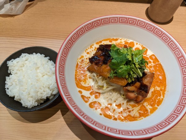 「【9月限定】冷やし坦々麺～よだれ鶏と四川ラー油➕ライス」@セキレイ 〜NIBOSHI no D5〜の写真