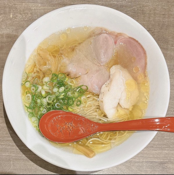 「塩そば」@自家製麺 竜葵 マルイ北千住店の写真