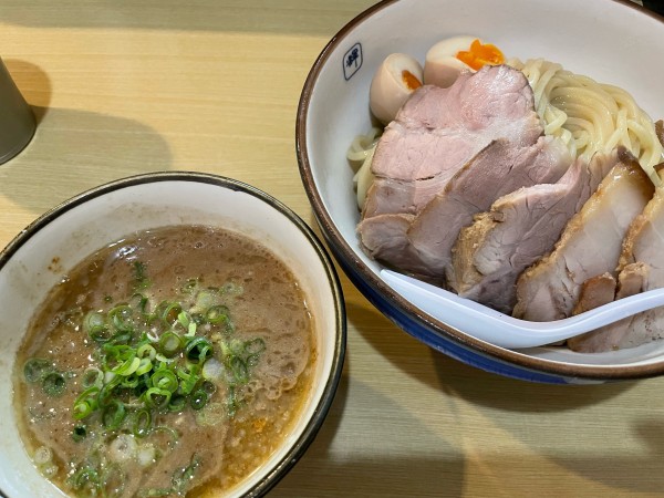 「味玉チャーシューつけ麺大」@麺や輝 長堀橋店の写真