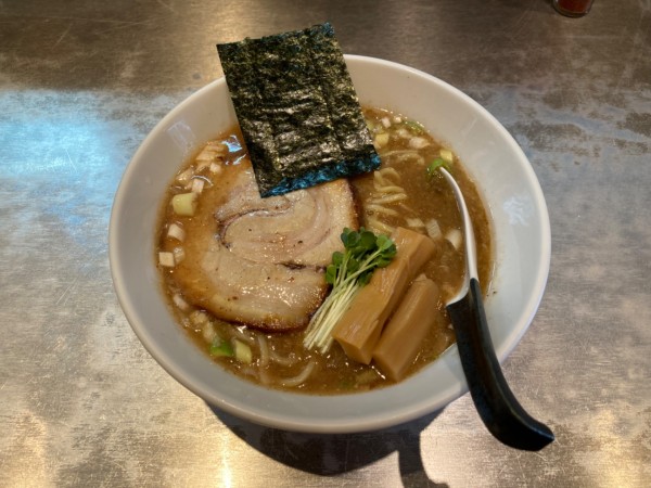 「やまらぁ」@麺 やまらぁの写真