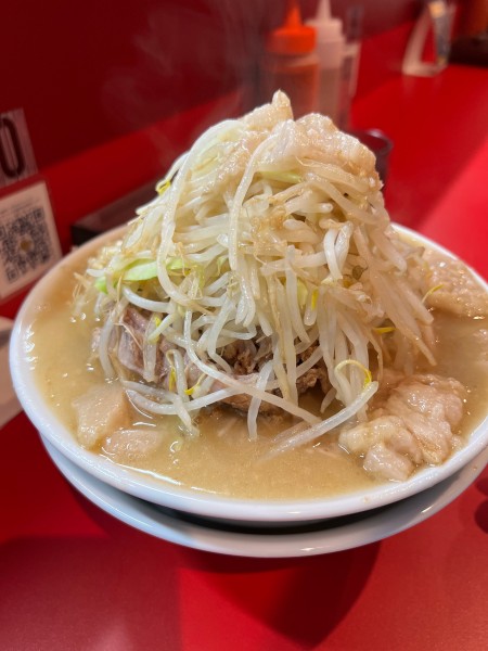 「大ラーメン」@ラーメン ヨシトミの写真
