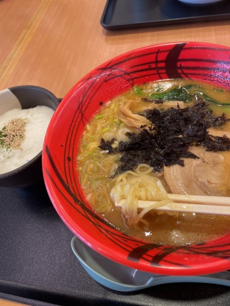 「味噌らーめん　とろろ丼セット」@炙りチャーシューラーメン 口福軒の写真