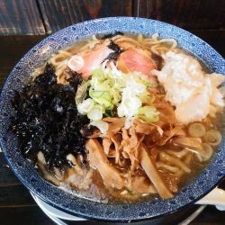 豚煮干しそば　930円