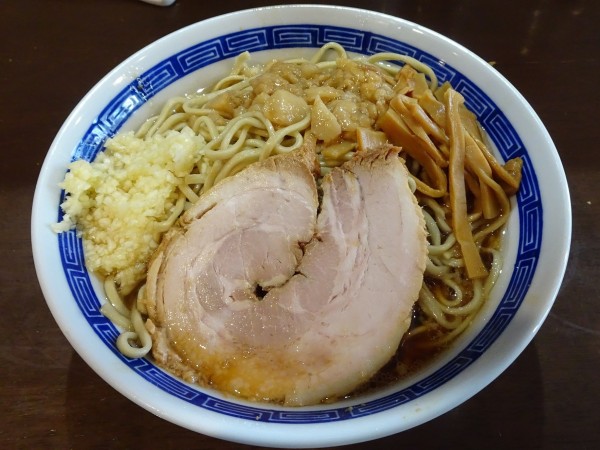 「中華そばみたいなラーメン（1,100円）ニンニクアブラ」@ラーメン ゼンゼンの写真