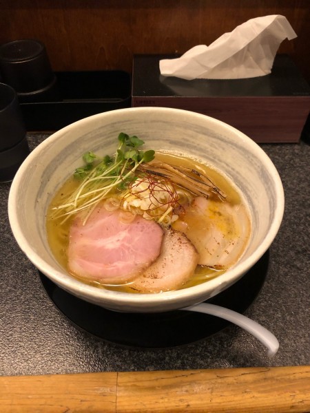 「塩中華そば」@満麺の笑みの写真