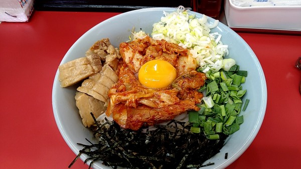 「【限定】キムチまぜソバ」@ら～めんコジマル 宮野木店の写真