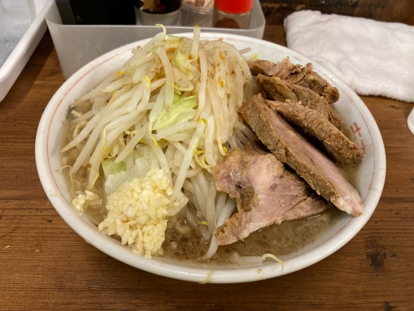 「小豚」@ラーメン二郎 品川店の写真