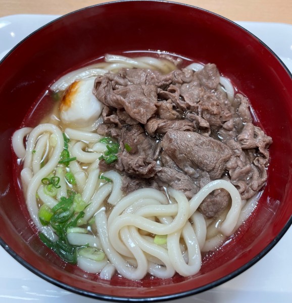 「肉うどん」@美奈恋食堂の写真
