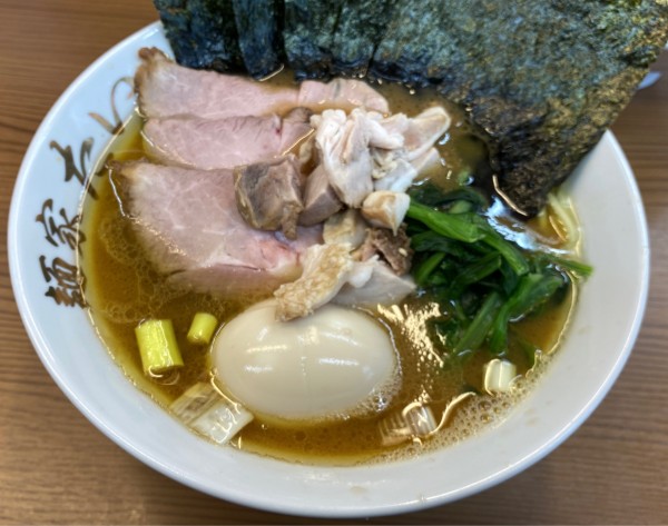 「上特選ラーメン 硬 多」@麺家 たいせいの写真