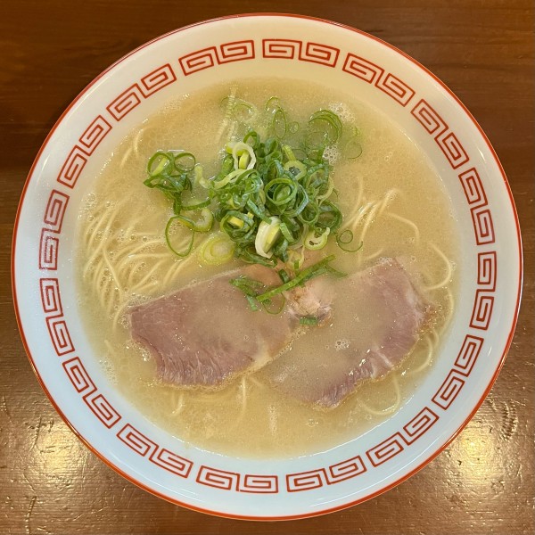 「らーめん（700円）」@長浜ナンバーワン 名島店の写真