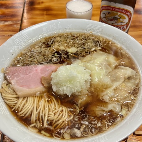 「わんたん中華そば＋瓶ビール 中瓶」@世田谷製麺所の写真
