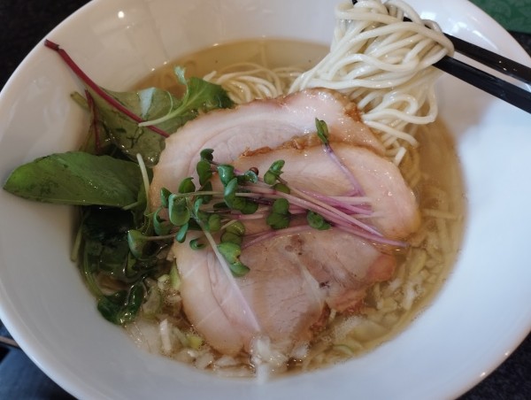 「塩ら〜めん(800)」@らーめん阿久和堂の写真