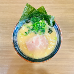 横浜家系ラーメン 大吟豚 小松店の画像