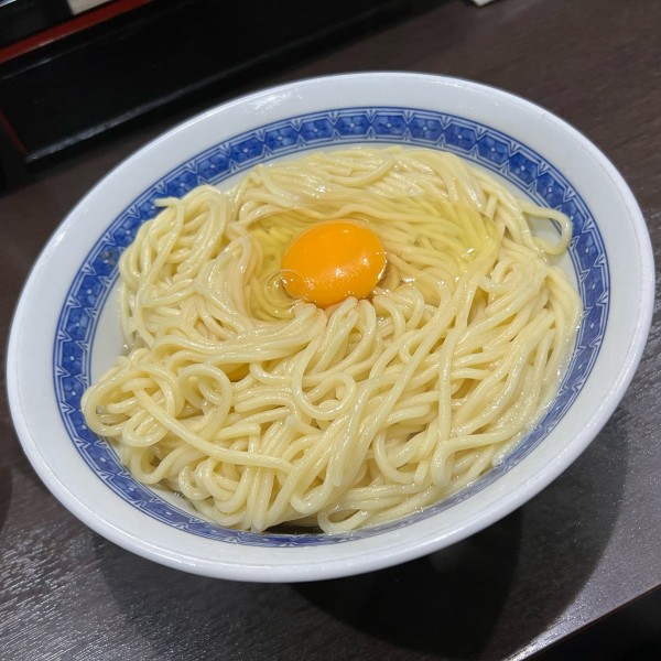 「塩油そば中＋生玉子」@中華そば べんてんの写真