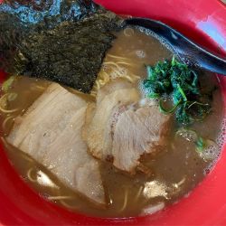 濃厚とんこつらーめん