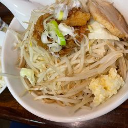 小ラーメン（780円）,ライス並（100円）