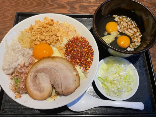 「まぜそば(並)＋ネギ」@麺屋大和の写真