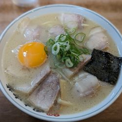 肉入生卵入中華小