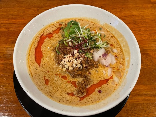 「濃厚坦々麺　￥９３０」@梵天らぁめんの写真