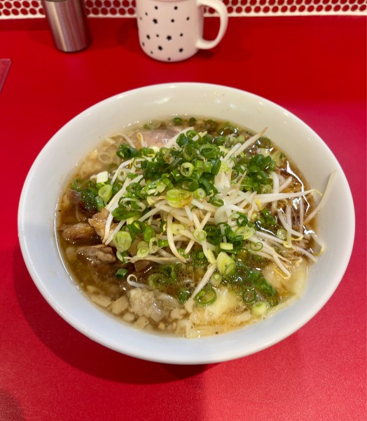 「アキラスター+ホルモン+ワンタン（1550円）」@スター☆ラーメンの写真