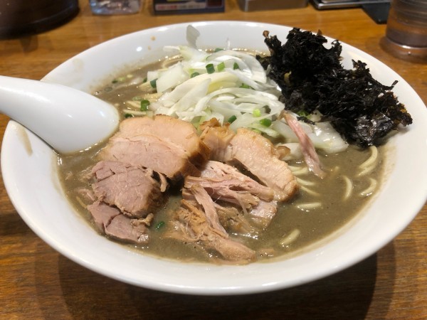 「極濃厚煮干しそば」@中村屋総本山の写真