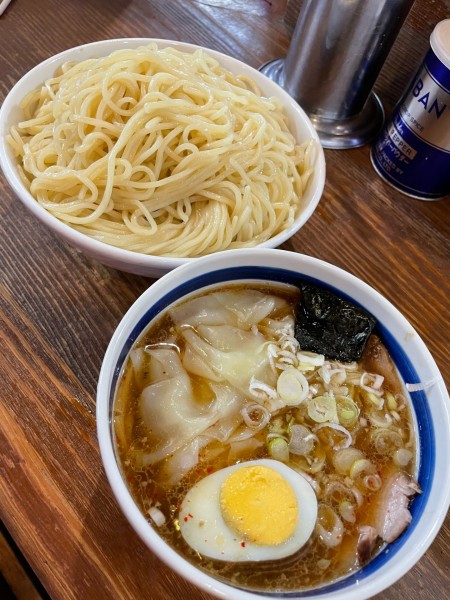 「もりチャーシュー+中盛+ワンタン」@東池袋大勝軒 本店の写真