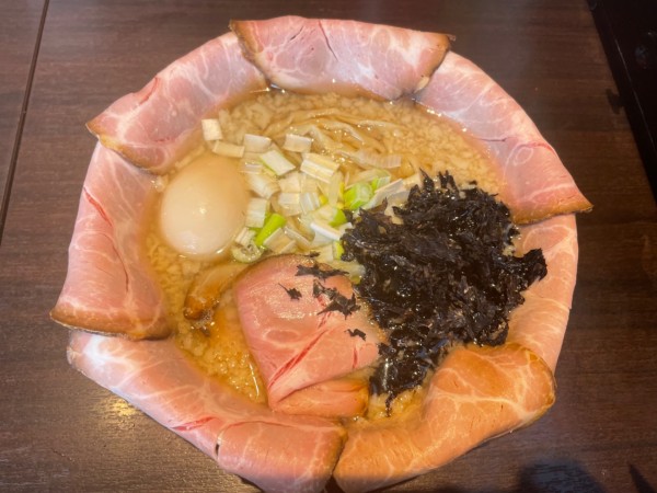 「燕三条式 背脂煮干しそば」@らーめん ちゃん亭の写真