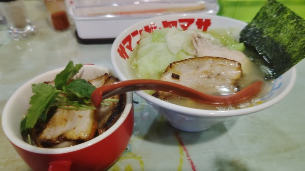 「朝ラー塩太麺６００円＆こんがりチャーシュー丼４００円」@ハイデン.コッコFACTORYサマンサ・タマサの写真