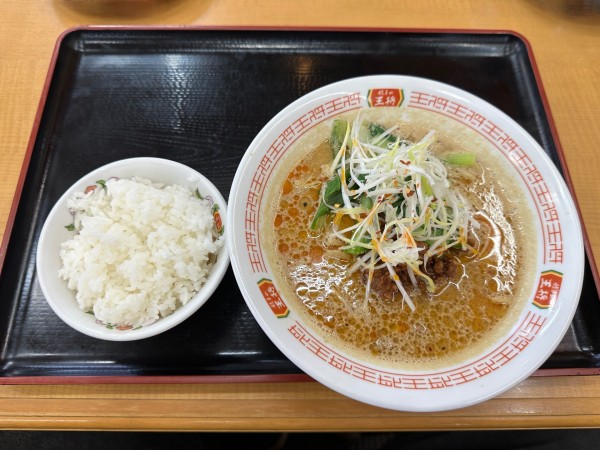 「9月限定・胡麻香る濃厚コク旨スープ!!坦々麺」@餃子の王将 穂積店の写真