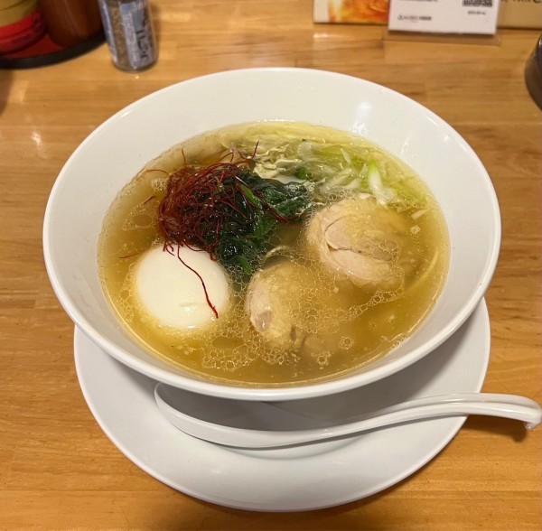 「鶏だし塩ラーメン 900円」@上州地鶏 鶏yasuの写真