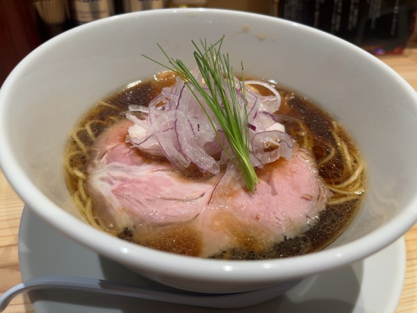 「青森拉麺 黒」@拉麺·餃子 花秀の写真