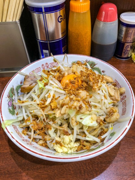 「ラーメン汁なし」@ラーメン 豚んちの写真