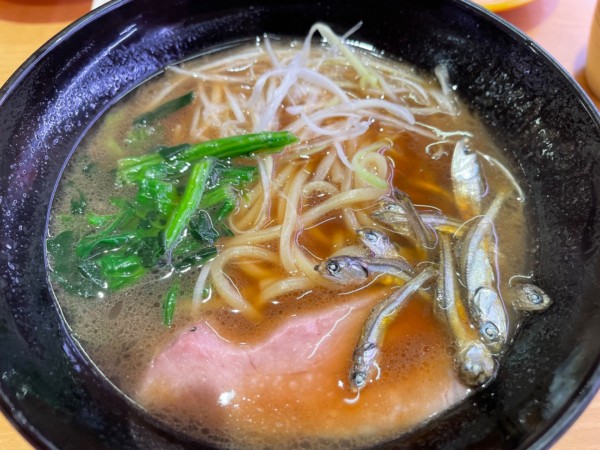 「煮干し香る大阪だしラーメン」@スシロー 金沢八景店の写真
