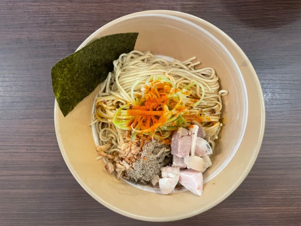 「辛にぼし替玉」@麺や 麟子鳳雛の写真