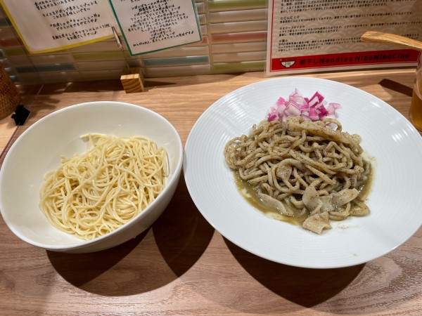 「ニボニボチーノ¥1,400限定手打ち太麺 和え玉¥100」@煮干し Noodles Nibo Nibo Cinoの写真