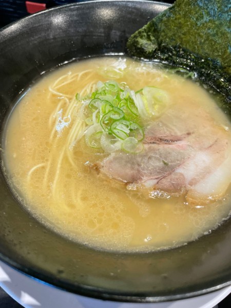 「ラーメン」@博多 鷹マルの写真