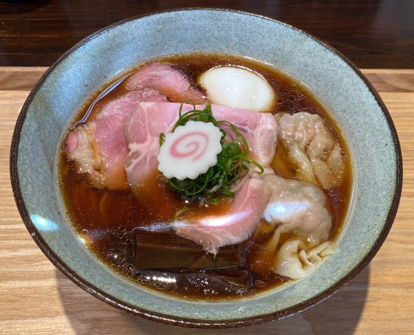 「特製醤油らぁ麺」@ramen club トトノエの写真