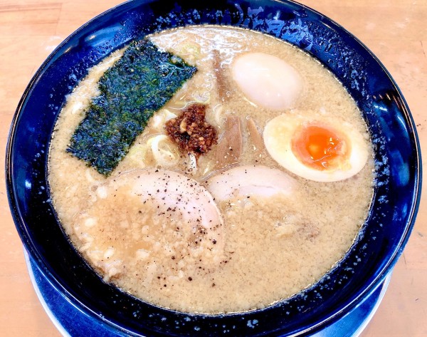 「嵐げんこつらーめん（820円）」@らあめん花月嵐 中高津店の写真